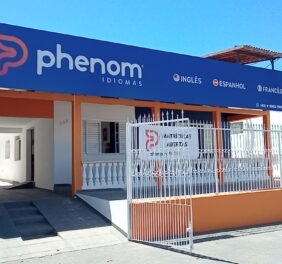 Escola Phenom Idiomas